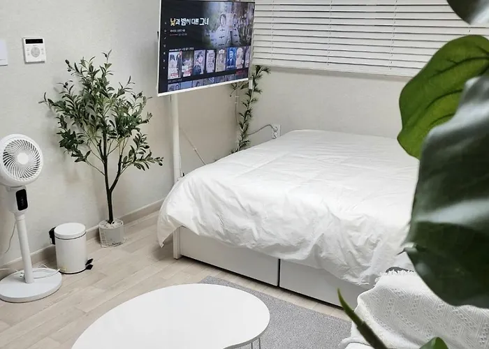아파트 Moon House In #quiet #airport Transport Nearby#1 Min To Line2 Nakseongdae Subway