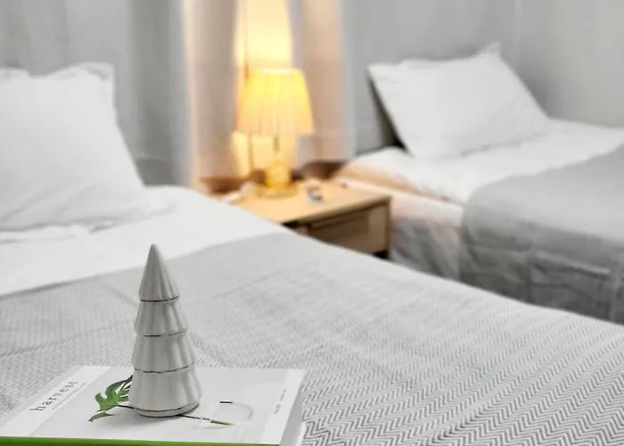 Moon House In #quiet #airport Transport Nearby#1 Min To Line2 Nakseongdae Subway