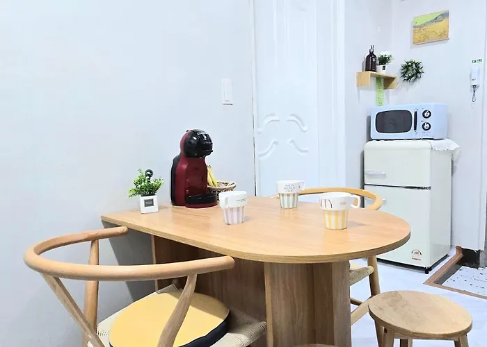 Moon House In #quiet #airport Transport Nearby#1 Min To Line2 Nakseongdae Subway *